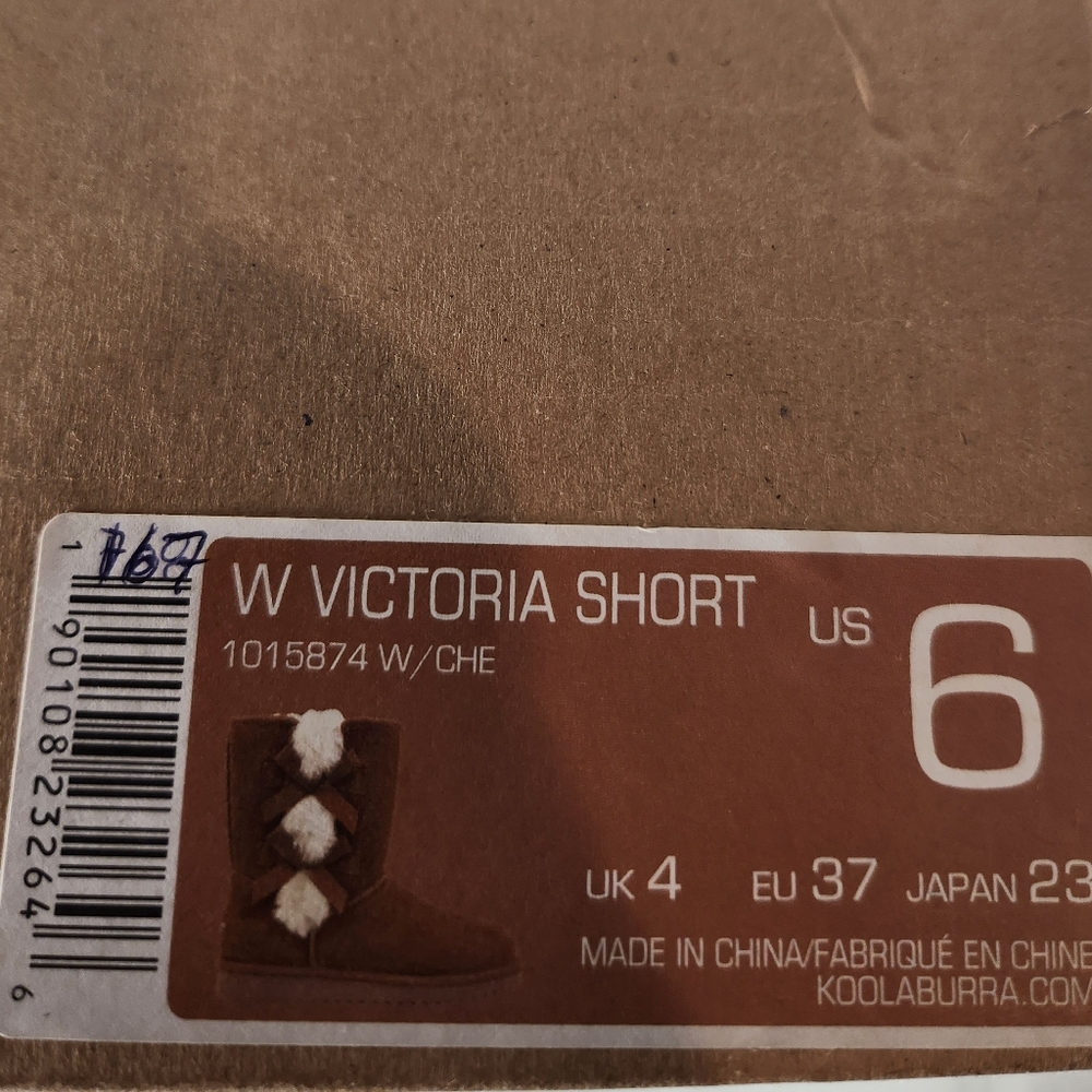 NWT Women's Koolaburra by UGG Victoria Short Bootie - Picture 6 of 13
